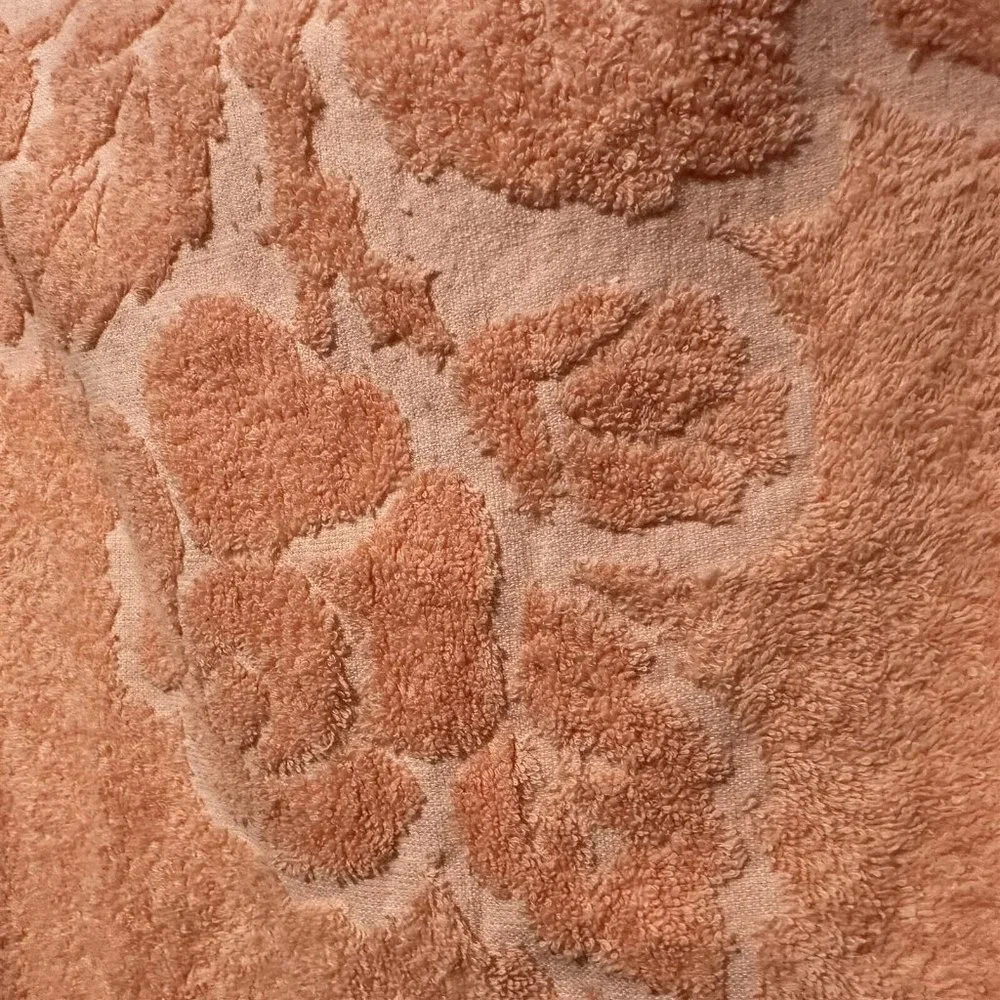 Vintage Cannon Bath Towel Orange sculptured leaf design 70's peach color